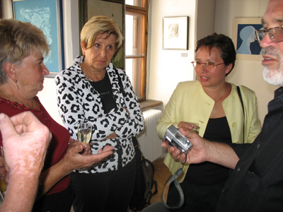 144.jpg (131439 bytes)